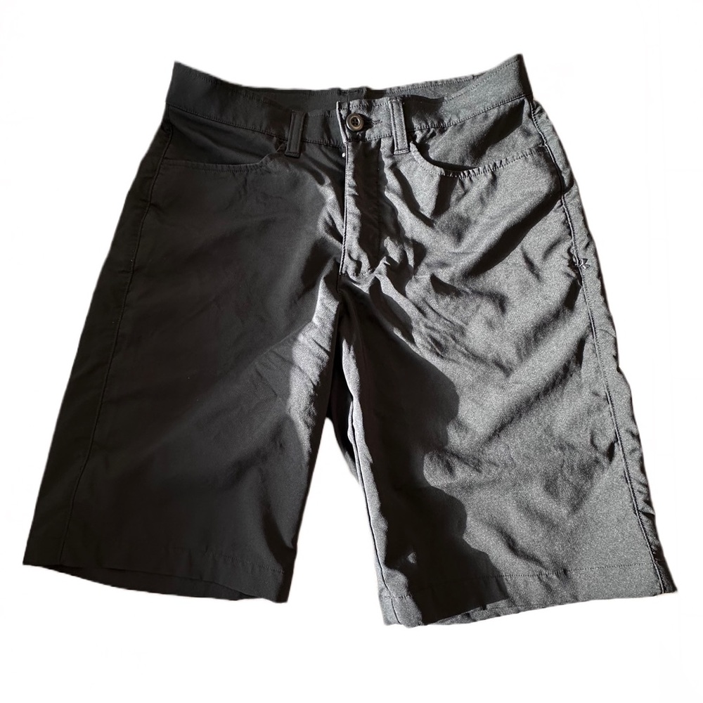 Under Armour Shorts. Size 30.